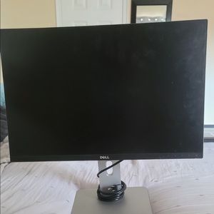 Dell U2415 monitor; 24-inch